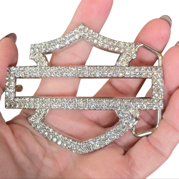 Harley-Davidson Brilliance Crystal Silvertone Belt Buckle - Picture 5 of 5